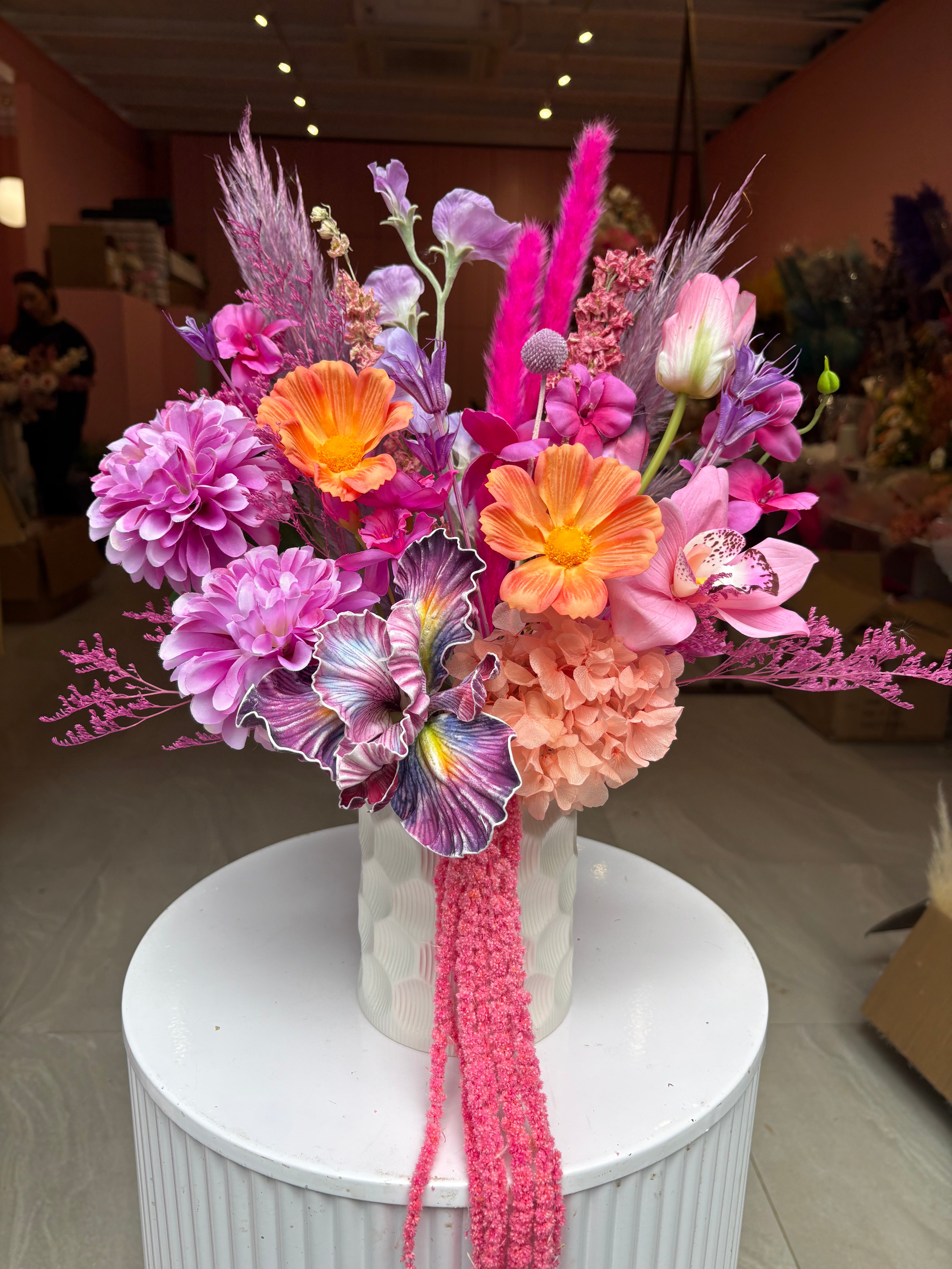 VASE 28