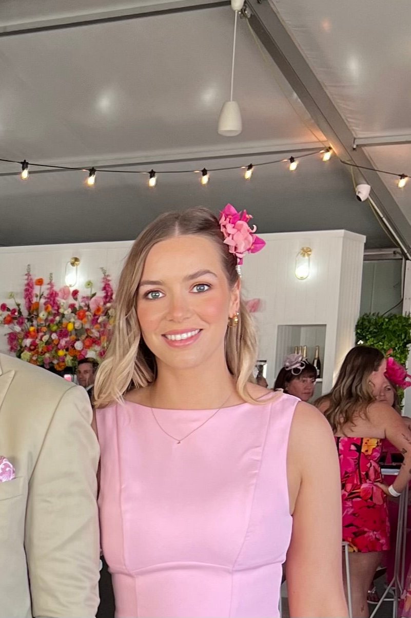 // FLORAL HAIR CLIP //