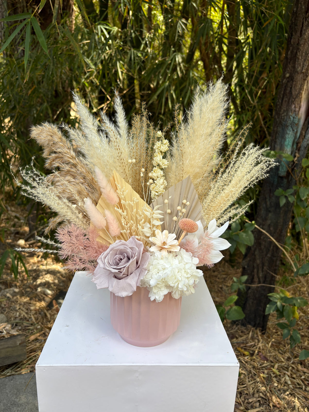 VASE 25