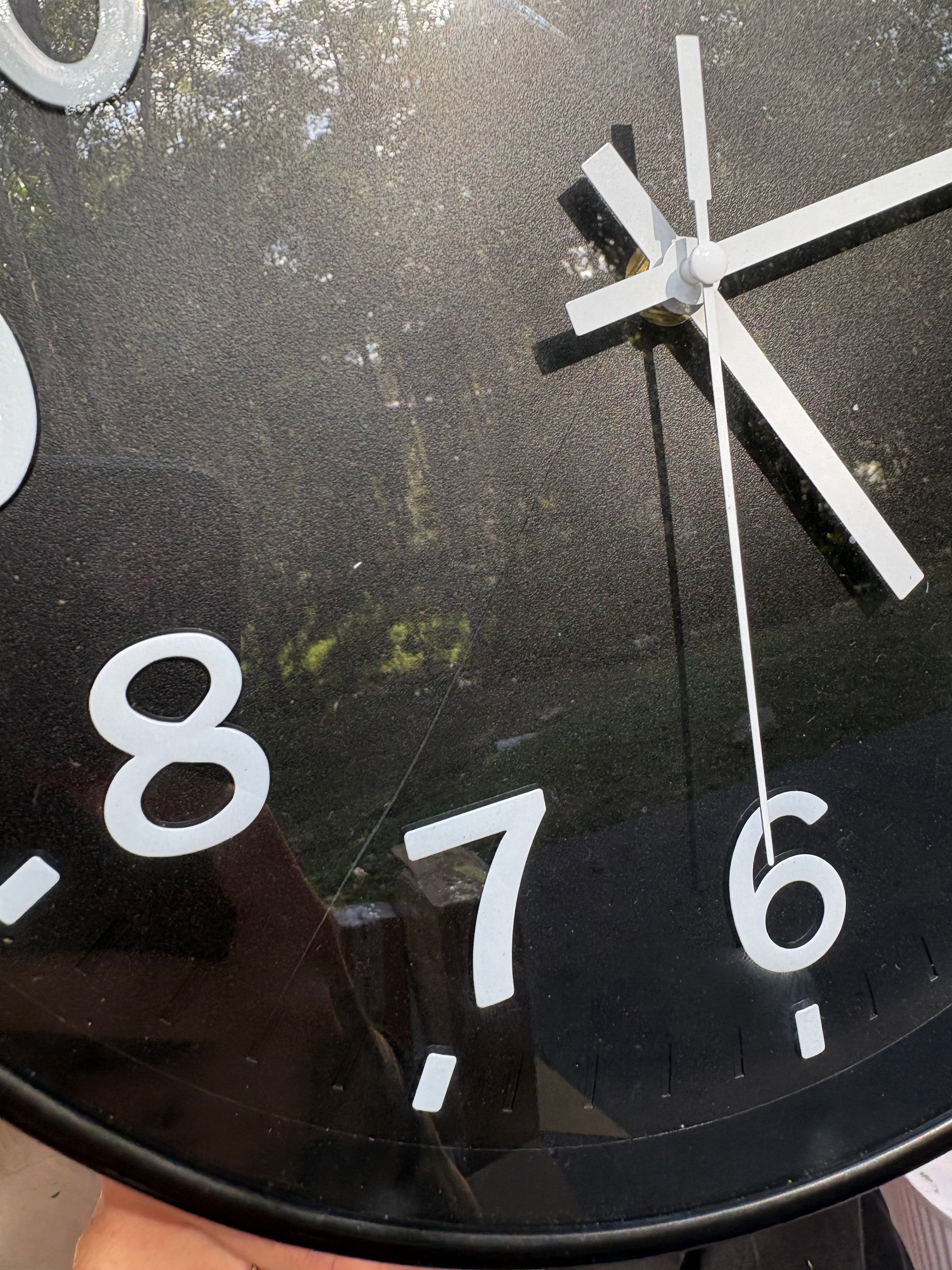 // BLACK FOREST CLOCK //
