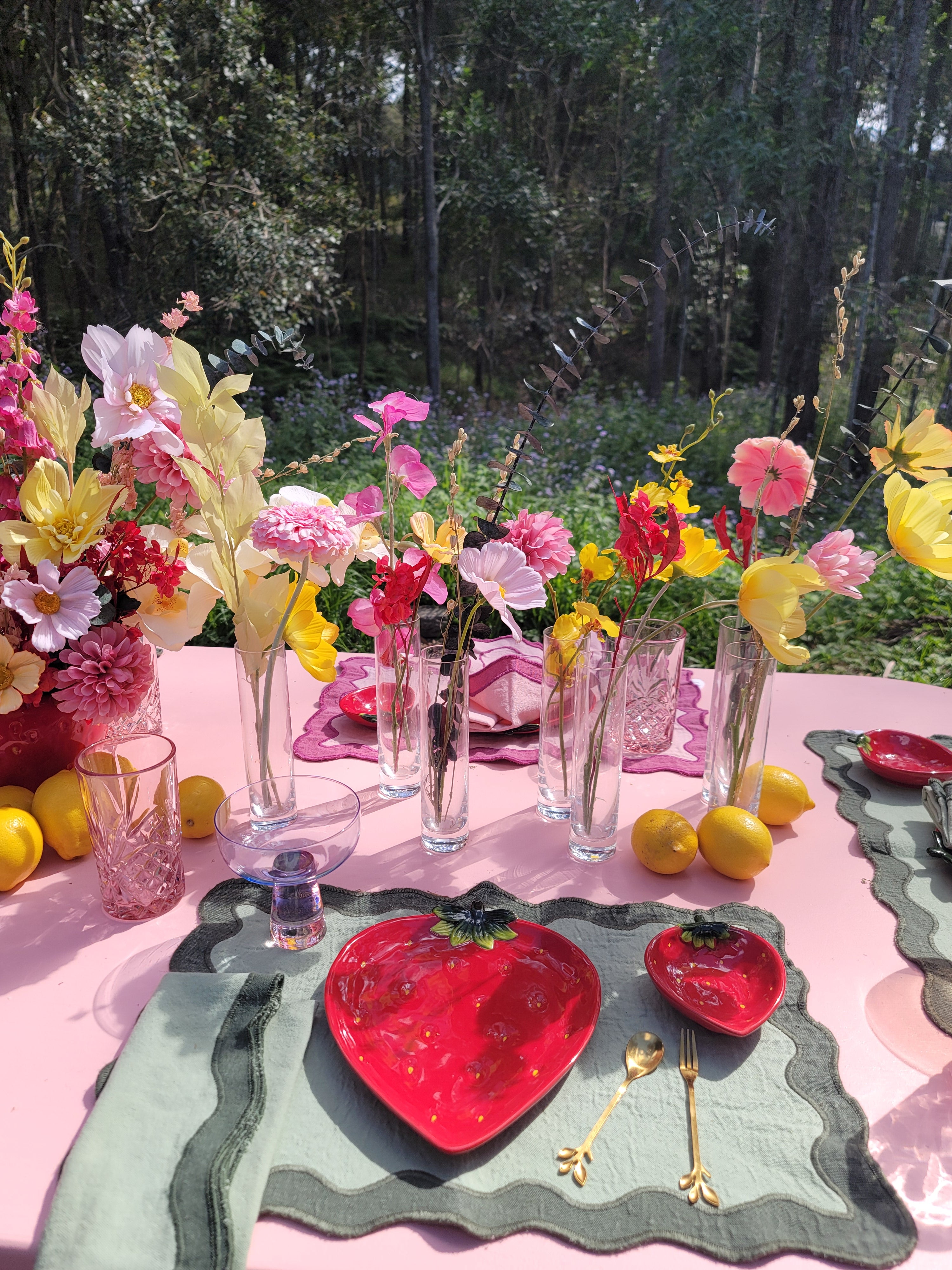 // STRAWBERRY SHORTCAKE SET //