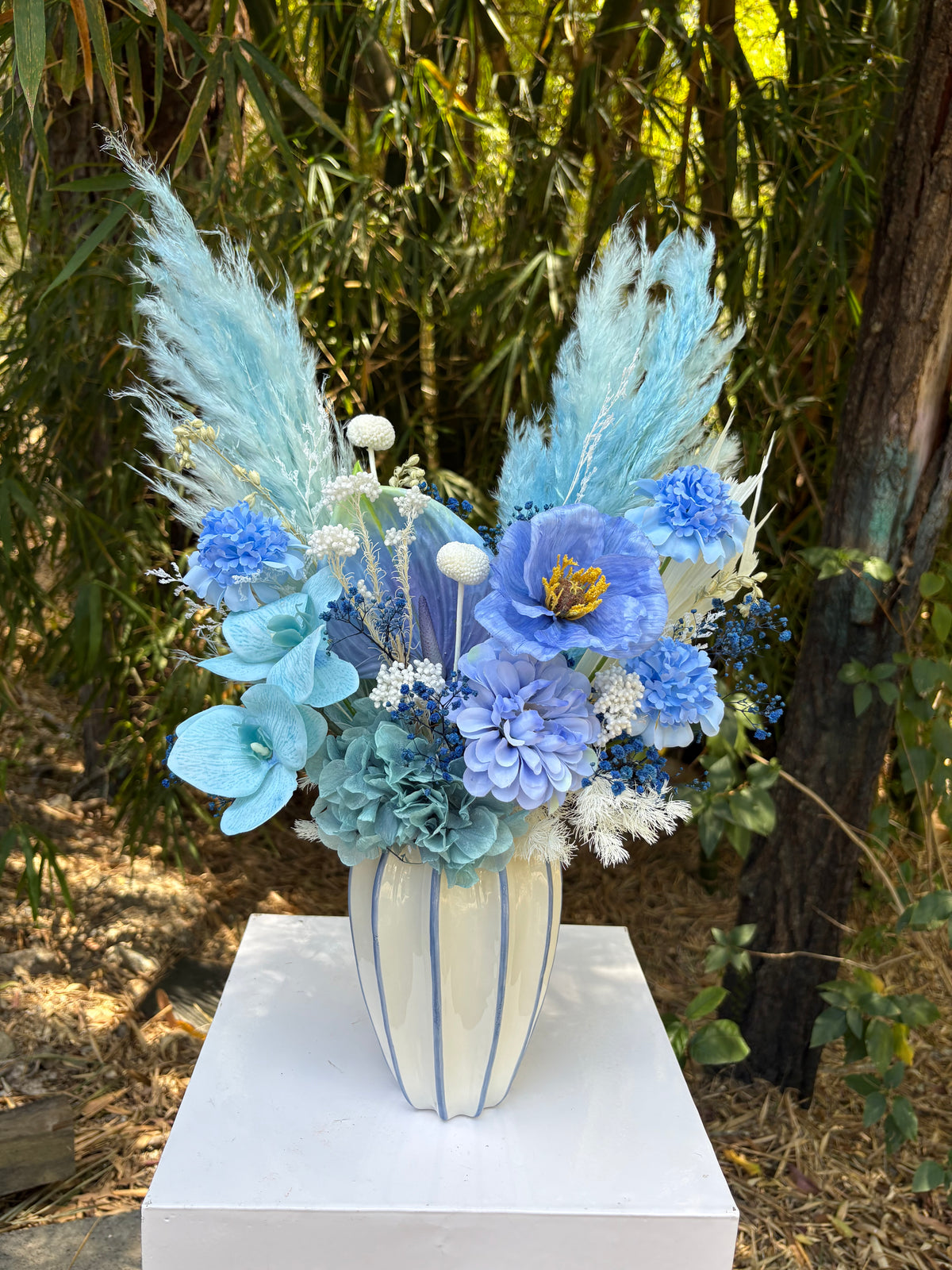 VASE 29