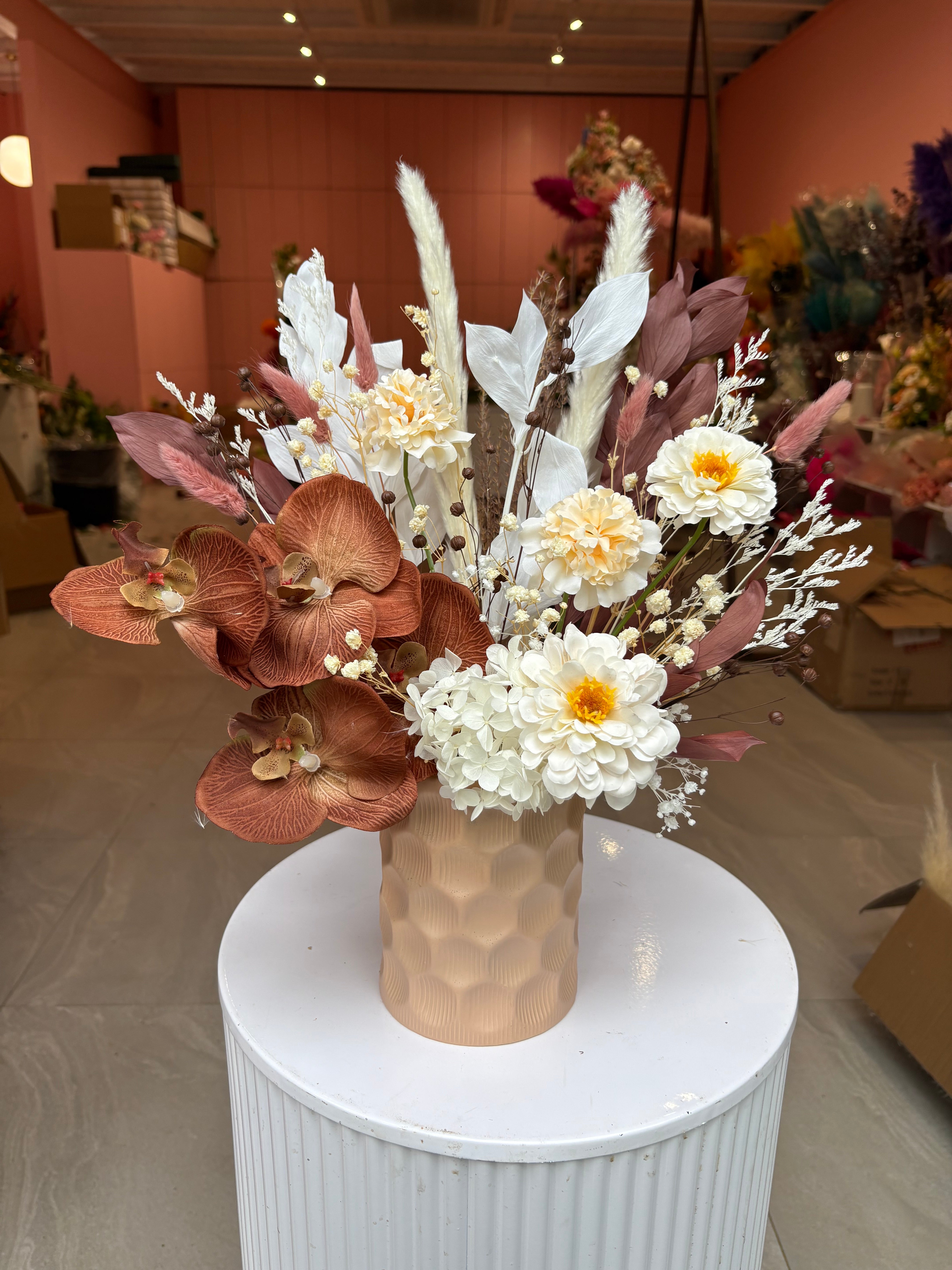 VASE 17