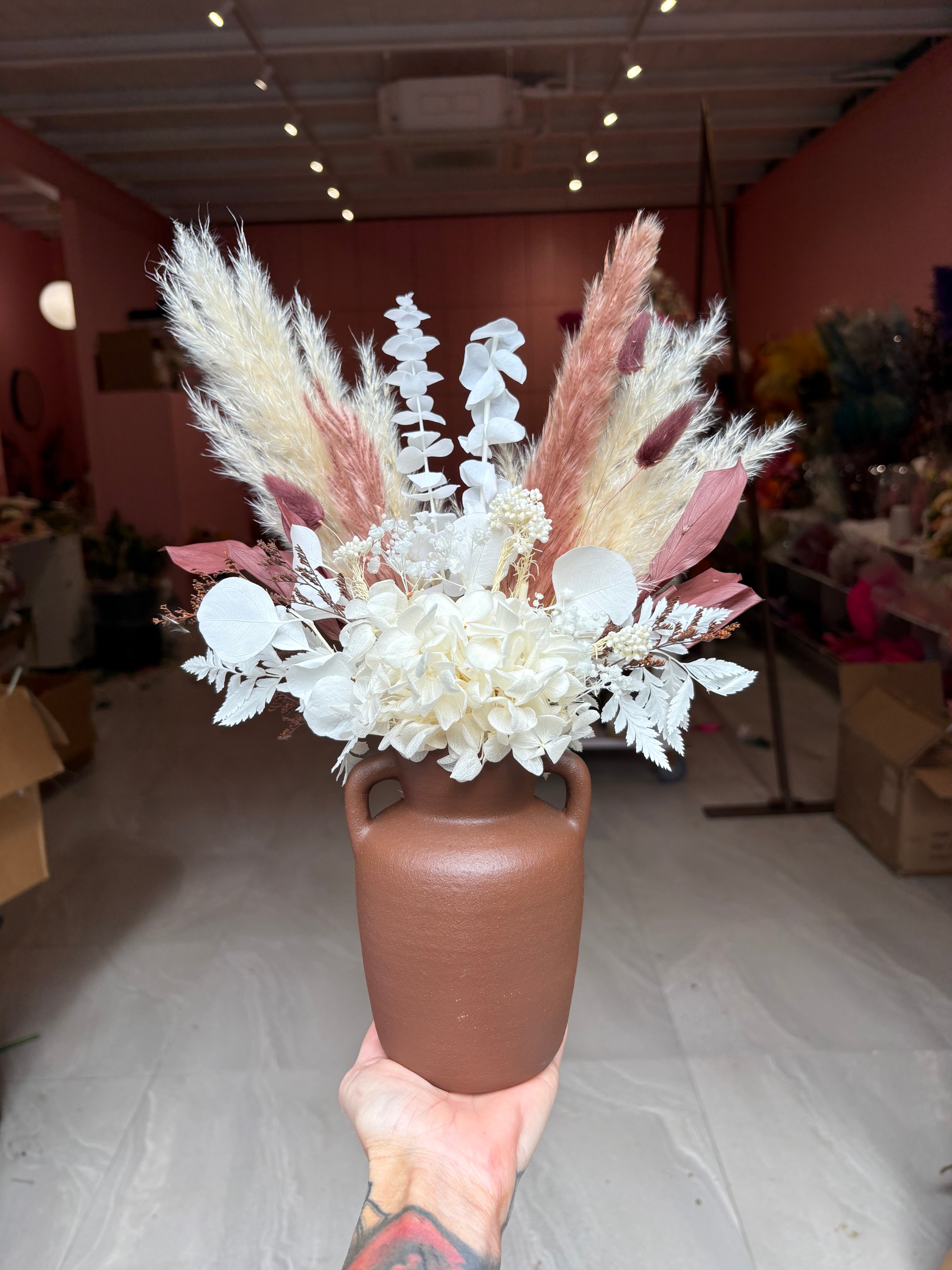 VASE 10