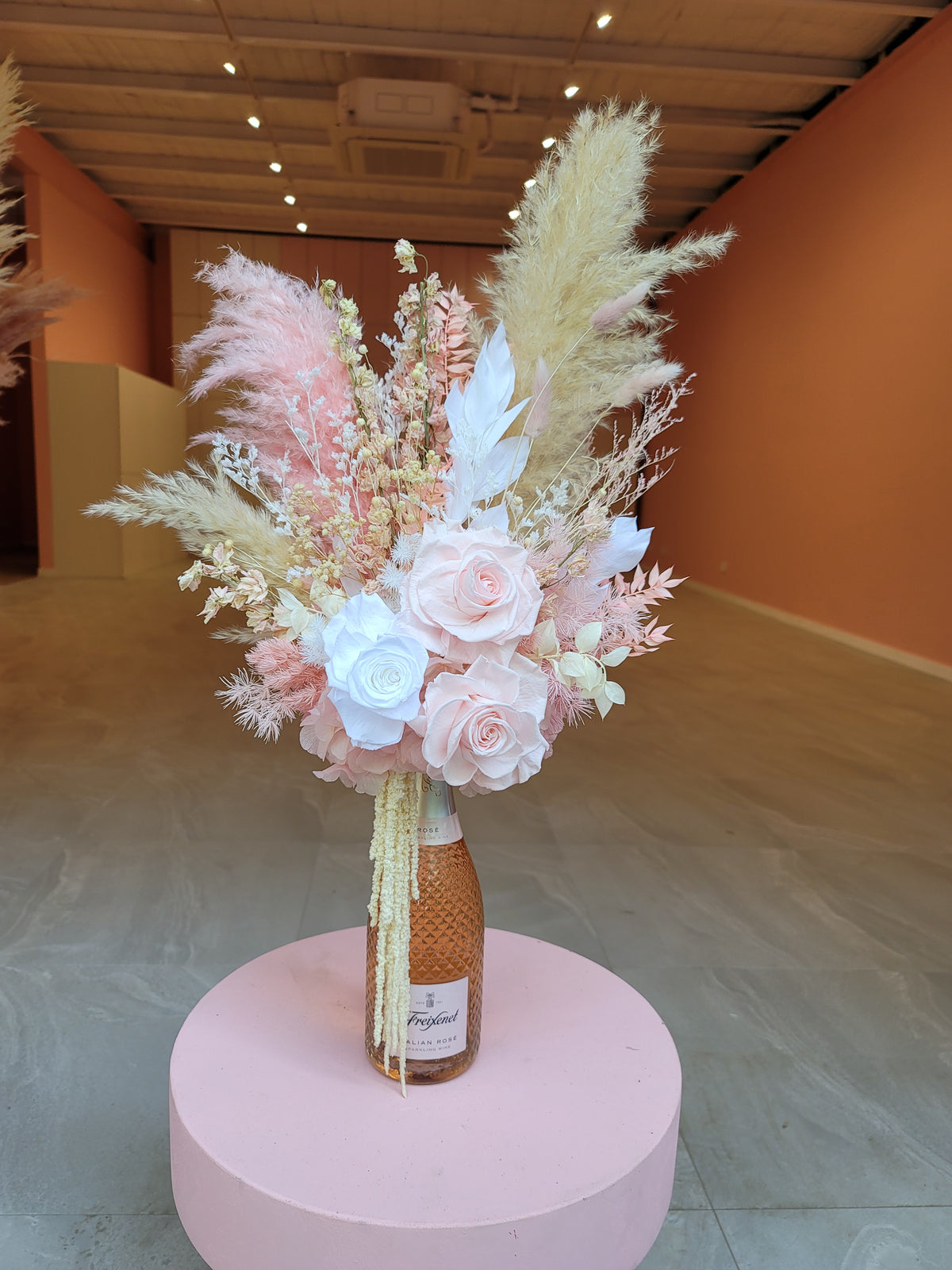 // WINE TOPPER 3.0 // Pretty Dead Flowers